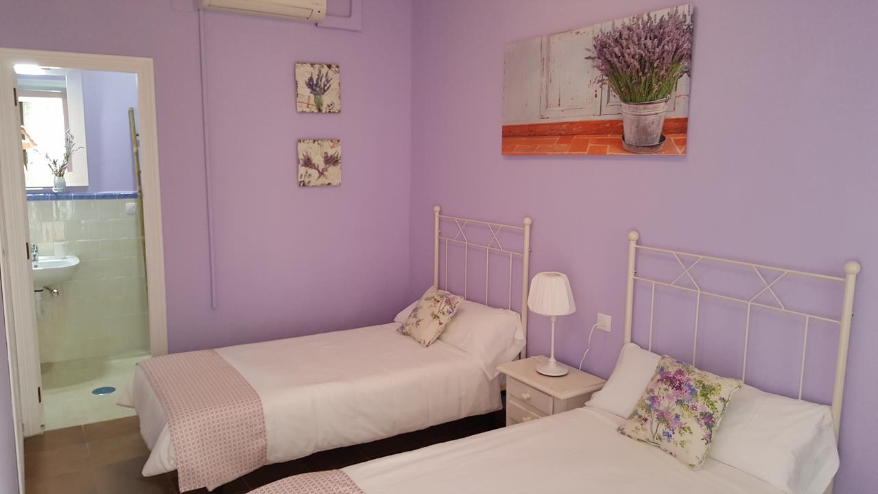 Hospederia Rural Las Buganvillas El Rocio Exterior photo